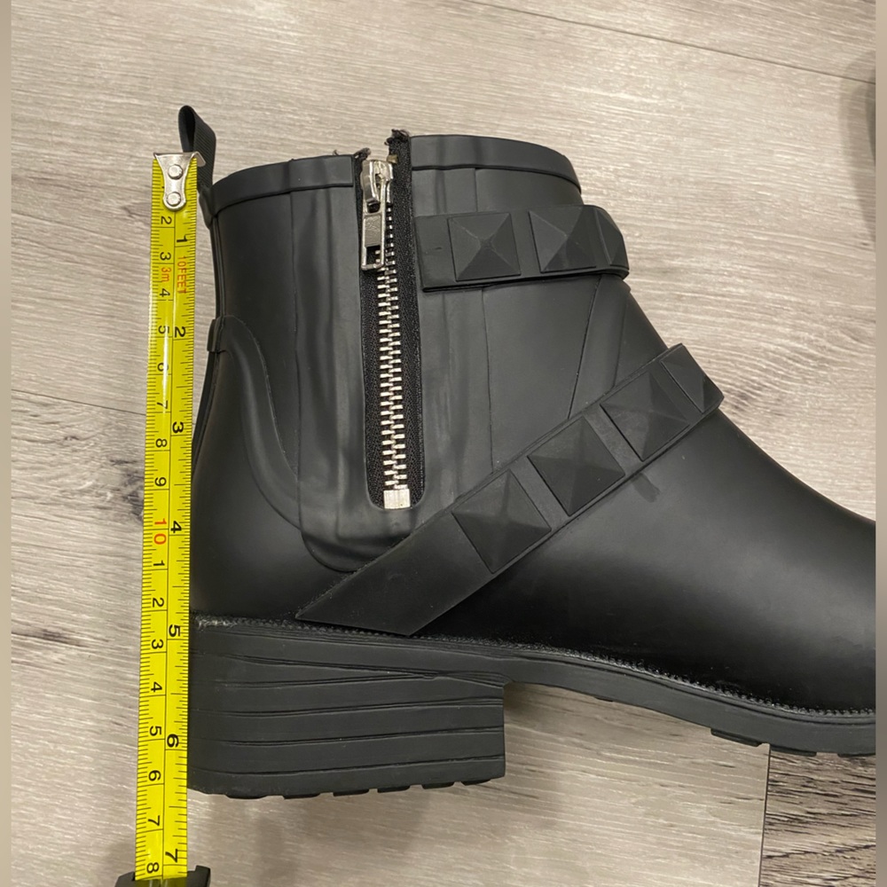 REBECCA MINKOFF Quincy Waterproof Rain Boots/Booties Women’s Size 8 Black - Picture 9 of 14